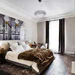 Magnifique Appartement Arc De Triomphe